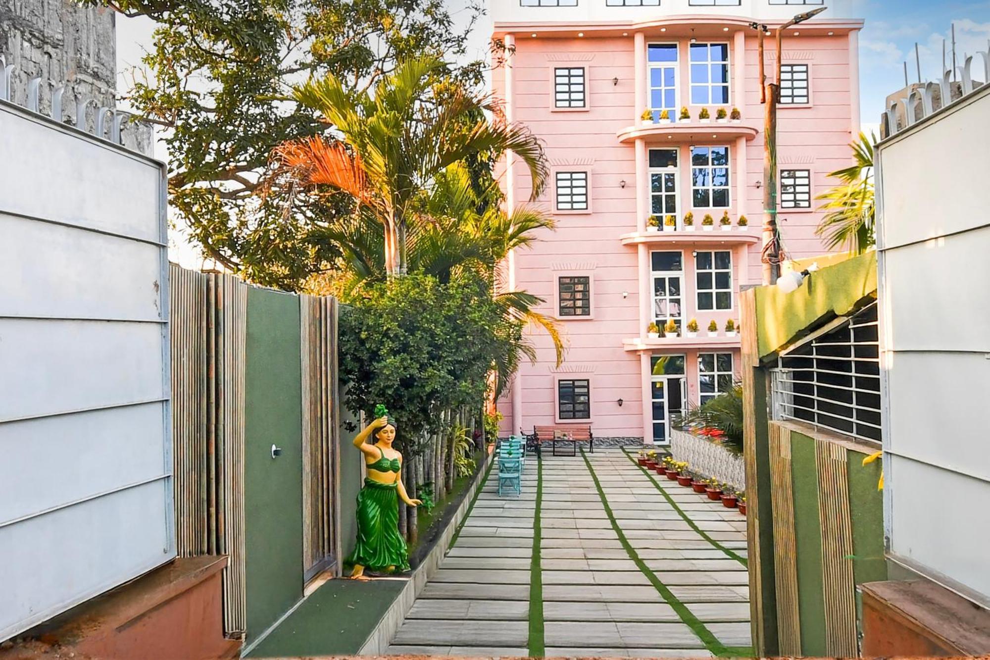 Hotel O M H Club And Resorts Ranchi Exterior photo